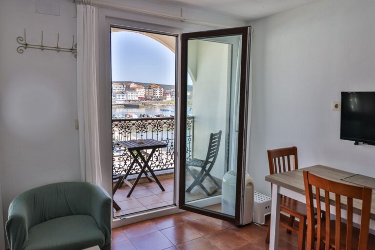 Apartamento puerto arnela segundo izquierda 1